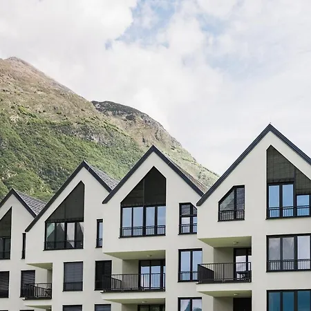 アパート Nomad 27 *