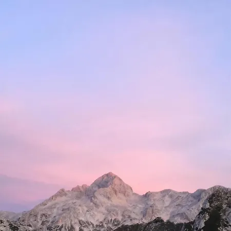 アパート Nomad 27